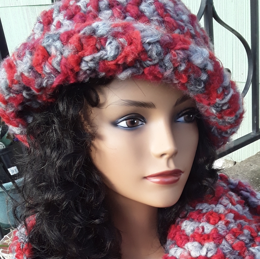 Ladies crochet hat